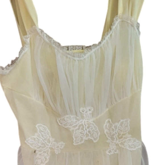 Vintage Gotham Nighty Chemise 34 soft butter color EUC - Picture 2 of 8